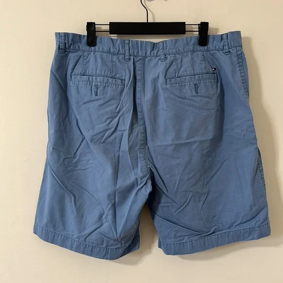Tommy Hilfiger Blue Grey 9.5" Bermuda Twill Flat Front Chino Shorts Size 36 - Picture 4 of 7